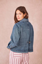 Carica l'immagine nel visualizzatore di Gallery, VERSAILLES – Giacca di jeans 100% cotone
