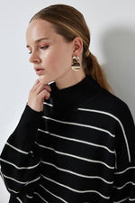 Carica l'immagine nel visualizzatore di Gallery, Set in maglia 2 pezzi: maglione e abito midi – maglia a strati a righe
