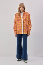 Carica l'immagine nel visualizzatore di Gallery, Giacca-camicia in tweed a quadri – Shacket oversize abbottonato
