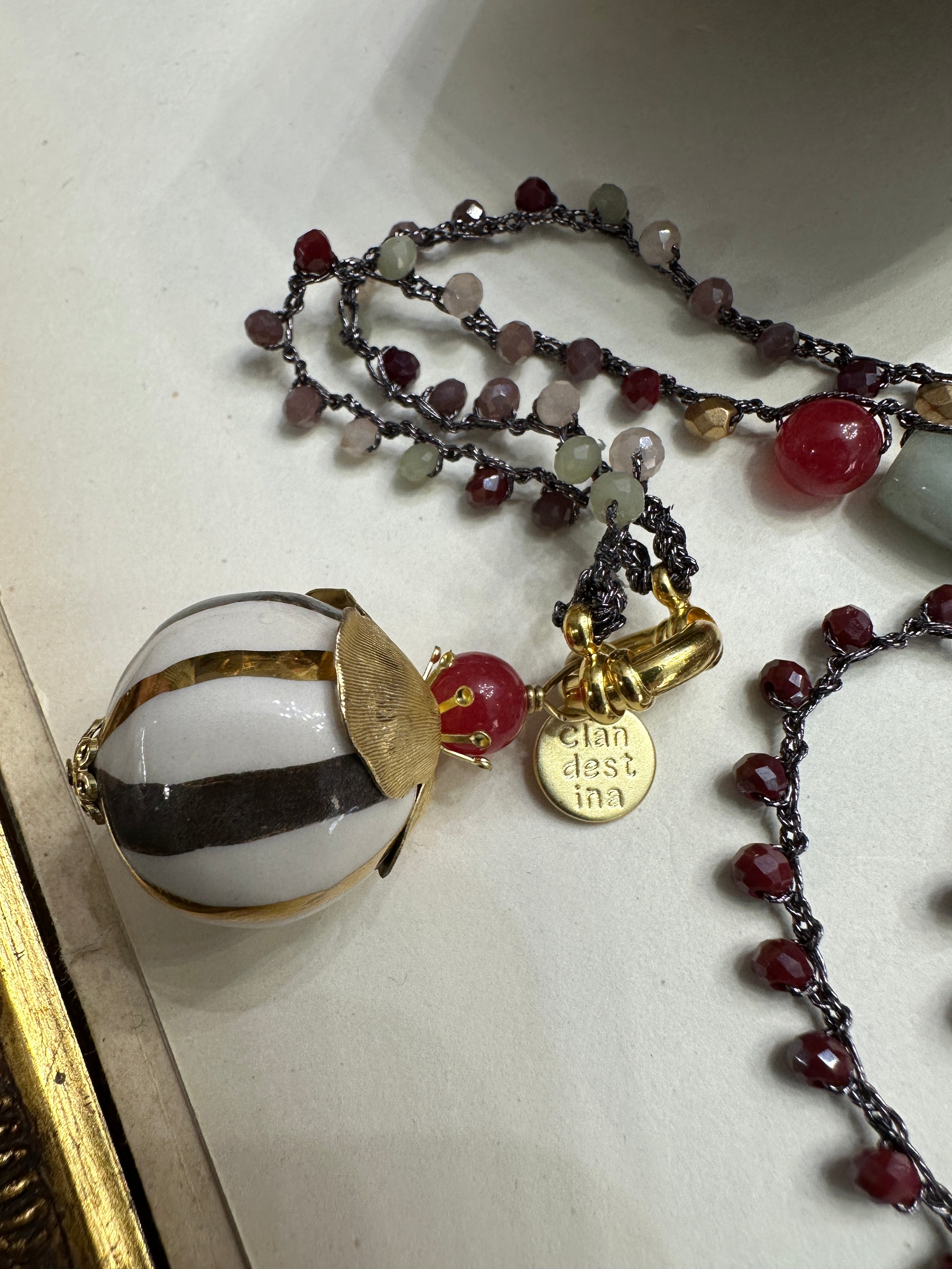Collana Carol