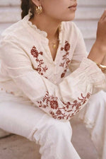 Carica l'immagine nel visualizzatore di Gallery, Camicia Isma: Beige / M/L
