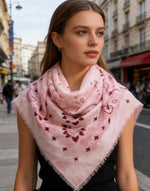 Carica l'immagine nel visualizzatore di Gallery, 46735-K12 Foulard grande carré 110*110 motivo bandana
