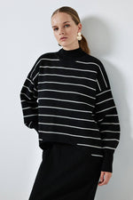 Carica l'immagine nel visualizzatore di Gallery, Set in maglia 2 pezzi: maglione e abito midi – maglia a strati a righe
