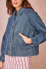 Carica l'immagine nel visualizzatore di Gallery, VERSAILLES – Giacca di jeans 100% cotone
